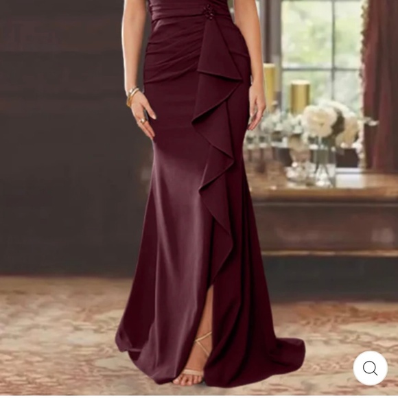 Mother of the Groom gown - Picture 2 of 4